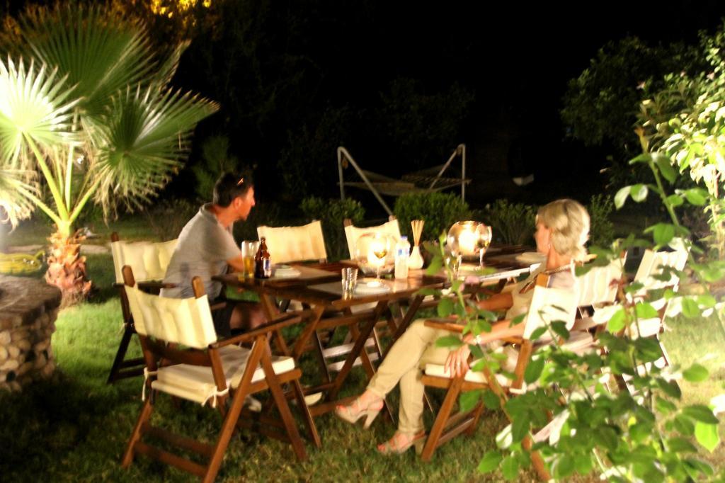 Defne Pension Çıralı Ngoại thất bức ảnh