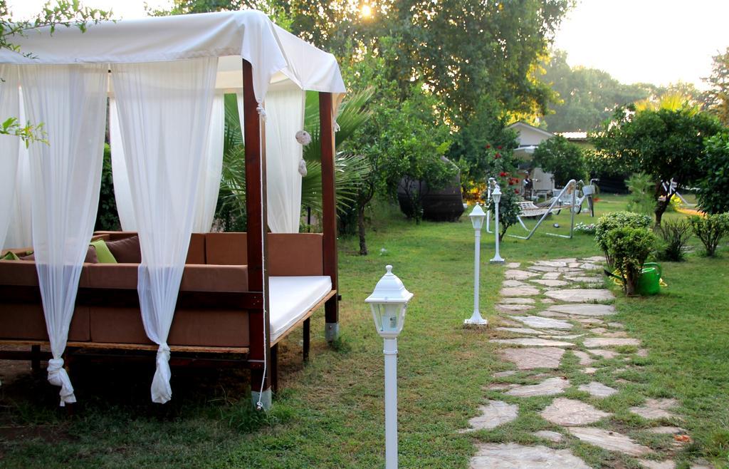Defne Pension Çıralı Ngoại thất bức ảnh